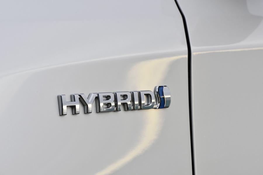  Toyota Auris Touring Sports 2013 года  (фото 2 из 23)